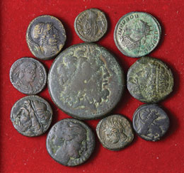 Lotto di 11 monete antiche varie. ... 