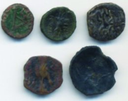 5 Bronzetti greci dell’Arabia ... 