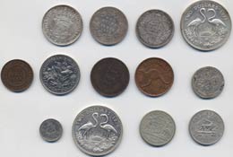 13 Monete di area inglese. Non si ... 