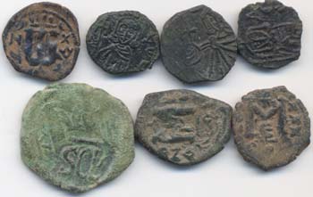 Lotto di sette bronzi bizantini. ... 
