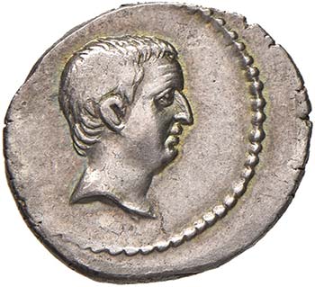 L. Livineius Regulus - Denario (42 ... 