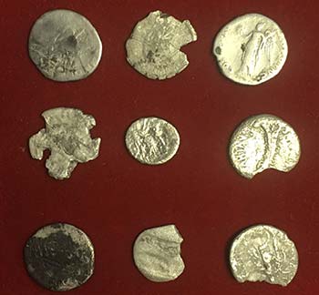 Lotto di nove monete imperiali. ... 