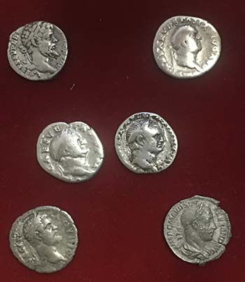 Lotto di sei monete imperiali. ... 