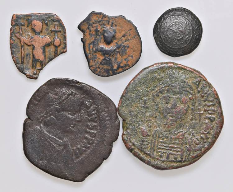 Lotto di 5 bronzi bizantini da ... 