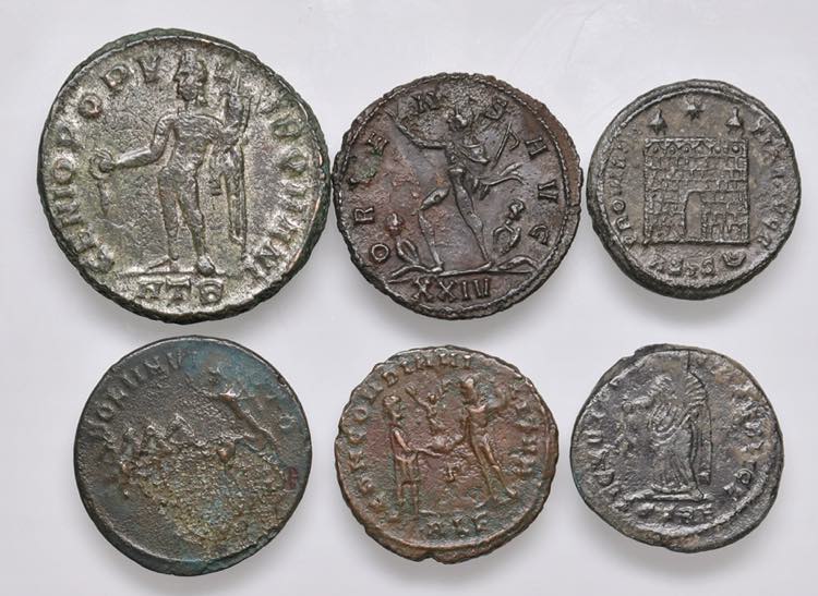 Lotto di sei monete romane