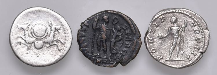 Lotto di tre monete romane