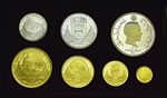 GIORDANIA 25, 10, 5 e 2 Dinari in oro, ... 