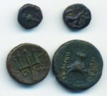 4 Monete greche in bronzo della Caria. Con ... 