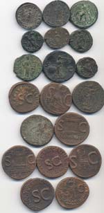 Lotto di 19 bronzi romani, in particolare di ... 