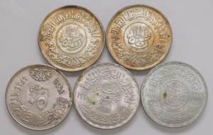Lotto di 5 monete in argento come da foto. ... 