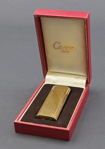 CARTIER Accendino. ... 