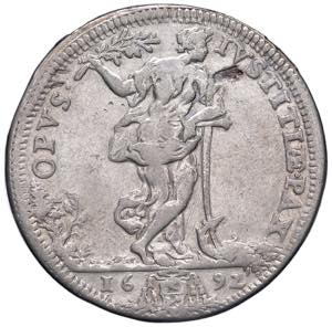 Innocenzo XII (1691-1700) Mezza piastra 1692 ... 