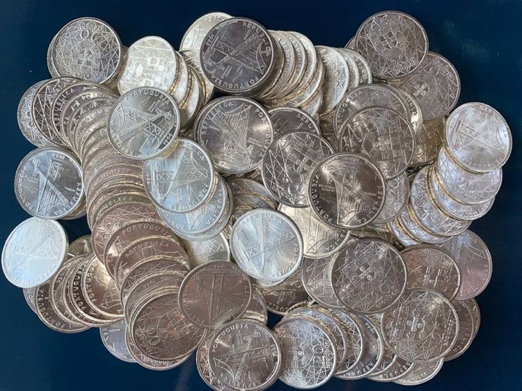 República - Prata - 140 moedas - ... 