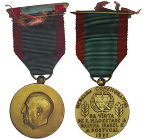 Medalha comemorativa da Visista de Isabel II ... 