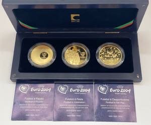 República - Ouro - 3 moedas - 8 Euros 2004 ... 