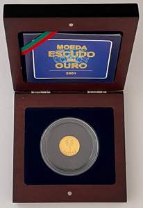 República - Ouro - 1 Escudo 2001; a última ... 