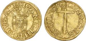 D. João III - Ouro - Cruzado Calvário; ... 