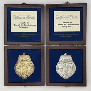 Medals - Silver (gold-plated) and Silver - 2 ... 