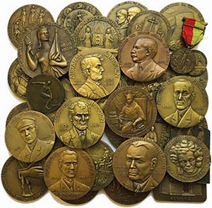 Medalhas - Lote (38 Medalhas) - Escultor ... 