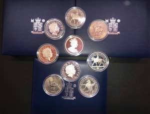 Great Britain - Silver - 3 Royal Mint cases ... 