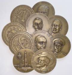 Medals - Lote (10 Medalhas) - José Berardo ... 