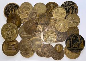 Medals - Lote (36 Medalhas) - Vago (vários ... 
