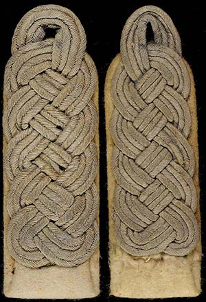 Pair epaulettes for a Major the ... 