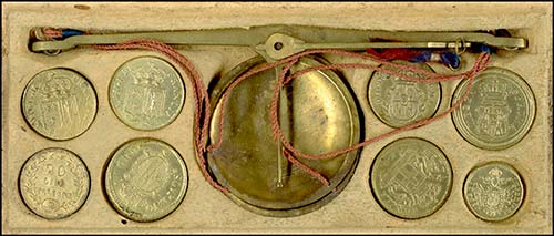 Scales and Weights Coin scale, ... 