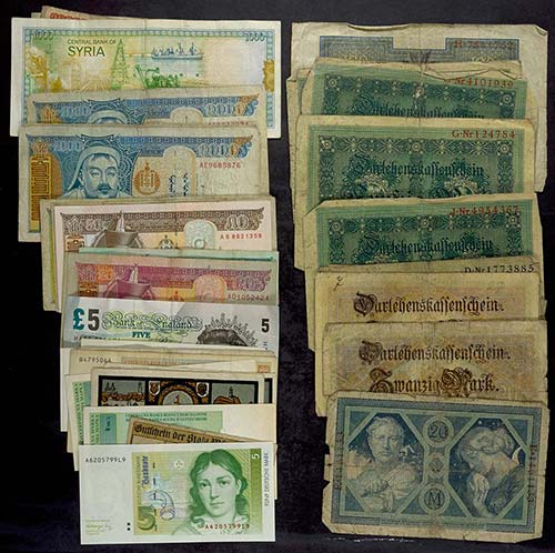 Collections of Paper Money Lot of ... 