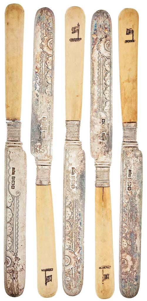 Silverware Four butter knife with ... 