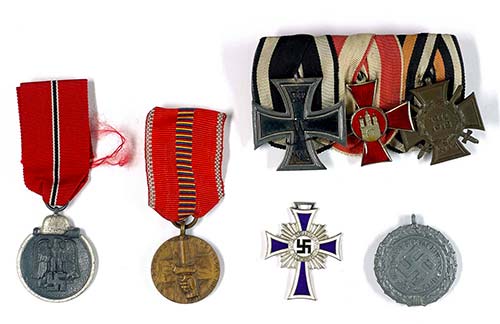 Miniatures of Medals and ... 