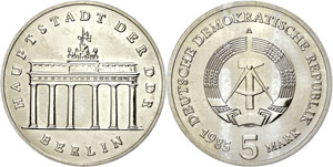 GDR  5 Mark, 1985, Brandenburger Tor, Mzz A, ... 