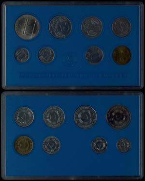 GDR Normal Use Coin Sets  1979, KMS of 1 ... 