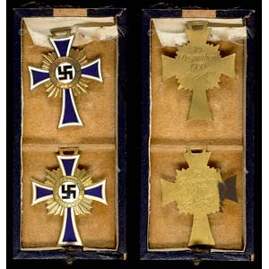 Third Reich Civil Decorations 2x cross of ... 
