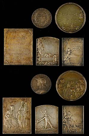 Medallions Foreign after 1900  France / ... 