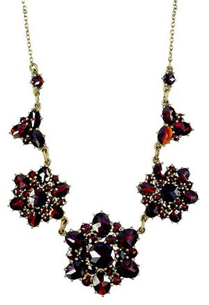 Necklaces Garnet necklace from five floral ... 