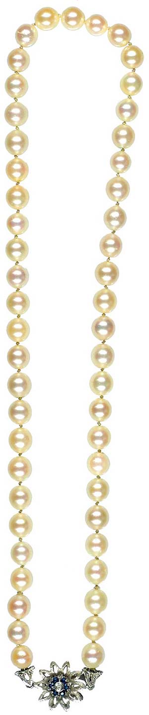 Necklaces Cultured pearl necklace. 20th ... 