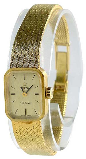 Gold Wristwatches for Women Dainty womens ... 