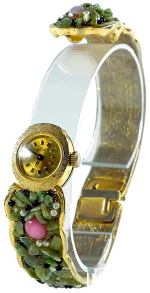 Various Wristwatches for Women Extravagant ... 