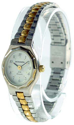 Various Wristwatches for Women Dainty ... 