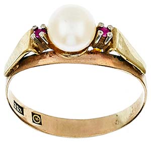 Gemmed Rings Ladies finger ring with central ... 