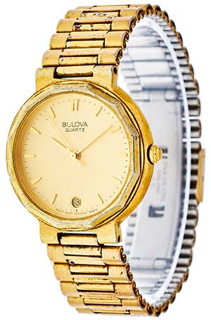 Various Wristwatches for Women Gold-colored ... 