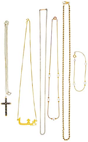 Various Jewellery Mixed lot from five chains ... 