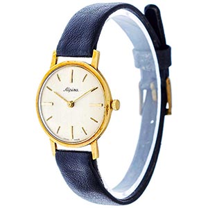 Various Wristwatches for Women Dainty womens ... 