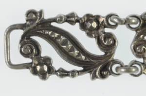 Various Silverobjects Decorative ... 