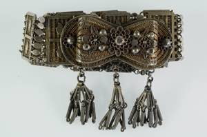 Various Silverobjects Extreme decorative ... 