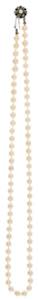 Necklaces Cultured pearl chain, pearls with ... 