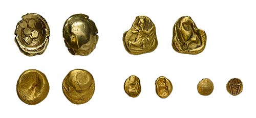 5 antike Goldmünzen. Dabei u.a. ... 