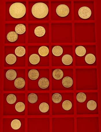 Kleine Sammlung von 30 Goldmünzen ... 