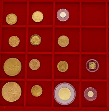 Kleine Partie mit 14 Goldmünzen alle Welt. ... 